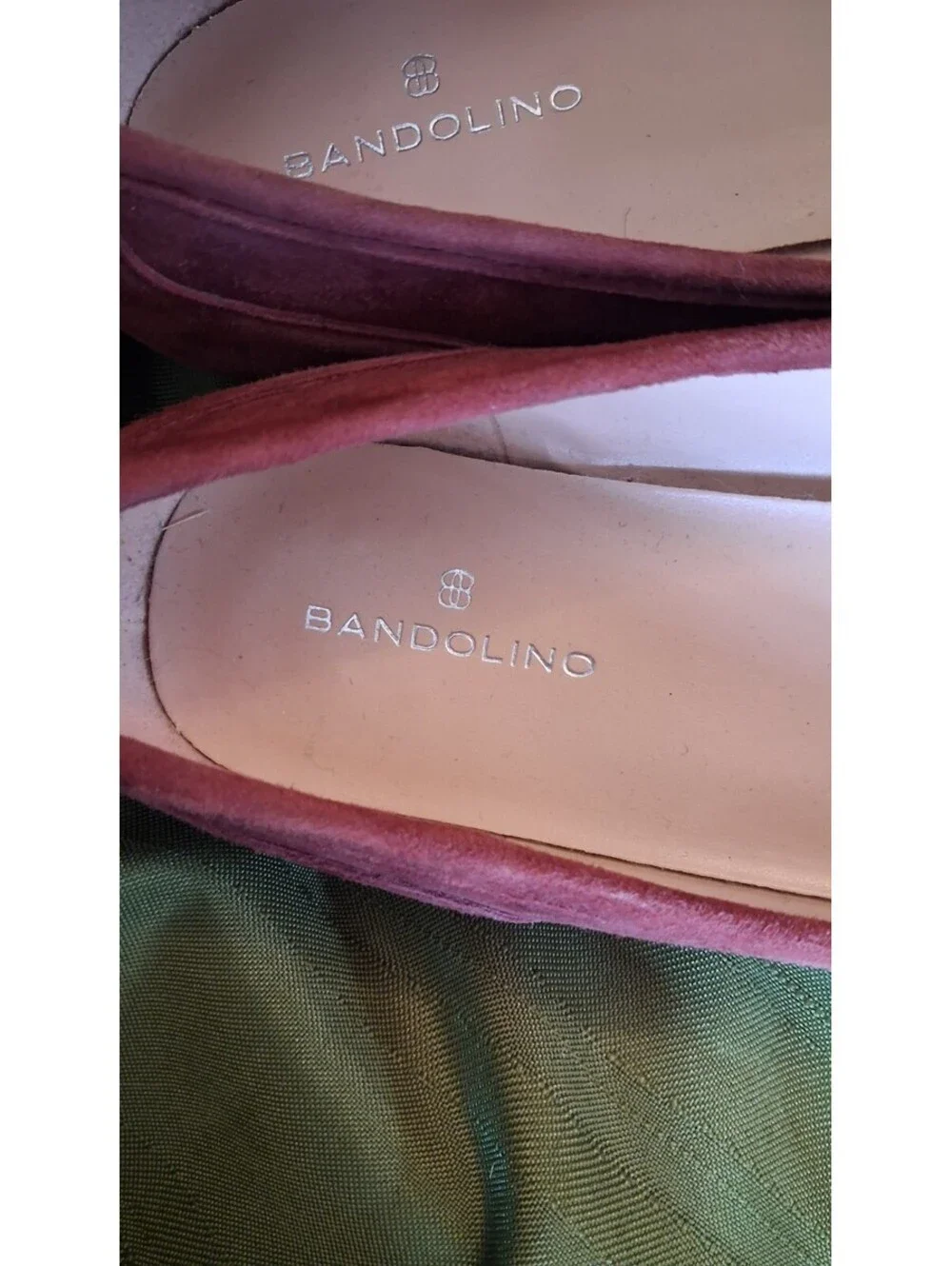 Bandolino Mulberry Velvet Loafers Size 7.5 Lightly Worn, Good Condition